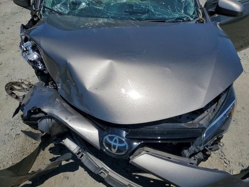2017 TOYOTA COROLLA LE 11