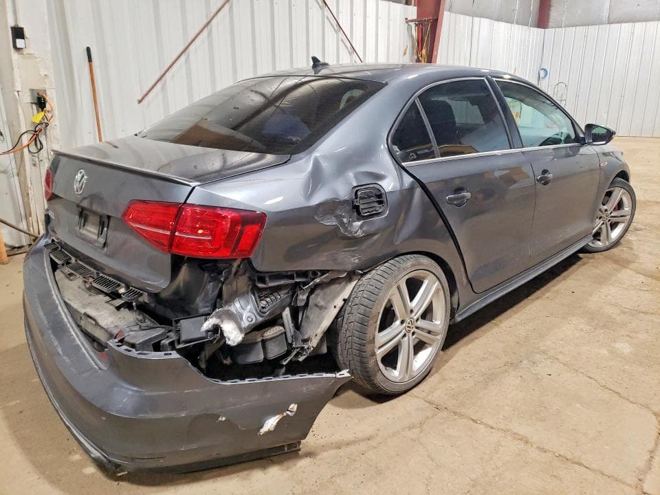 2017 VOLKSWAGEN JETTA GLI 3