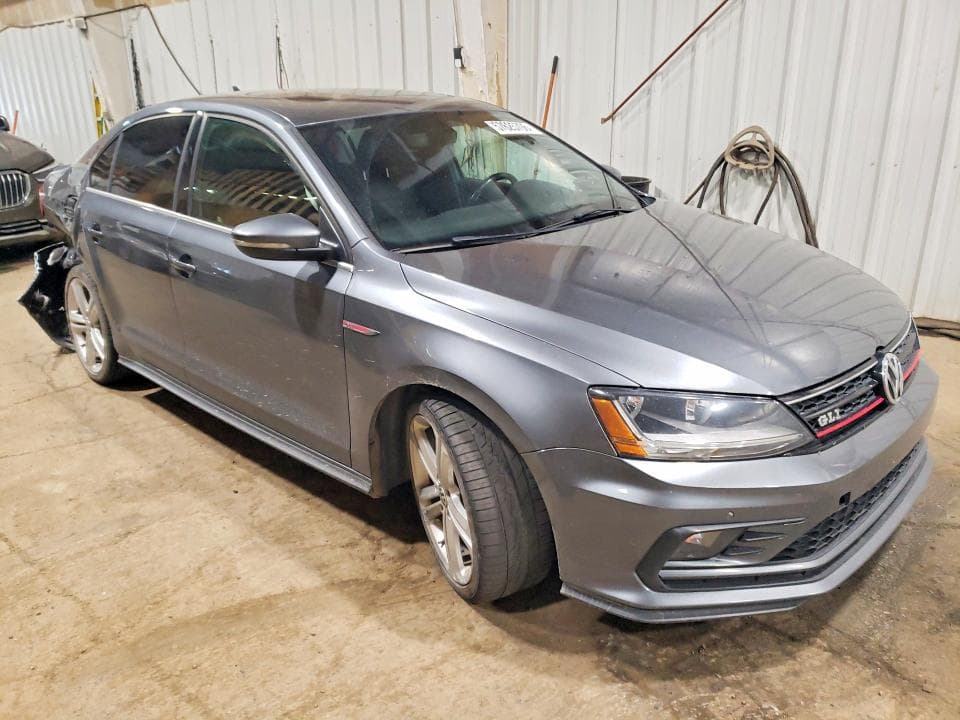 2017 VOLKSWAGEN JETTA GLI 4