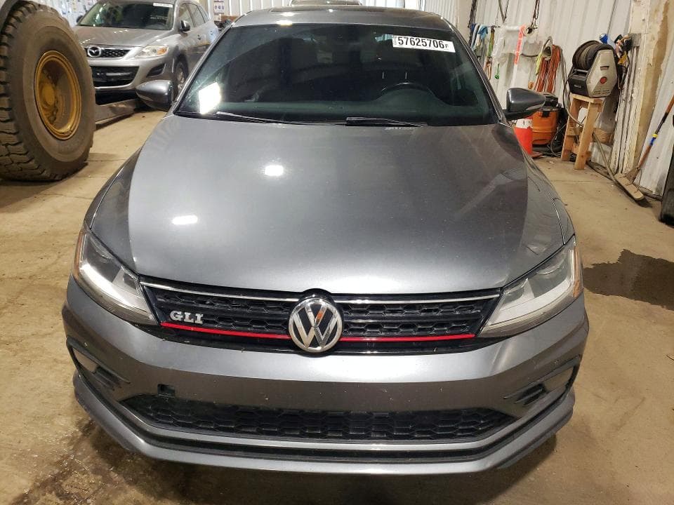 2017 VOLKSWAGEN JETTA GLI 5