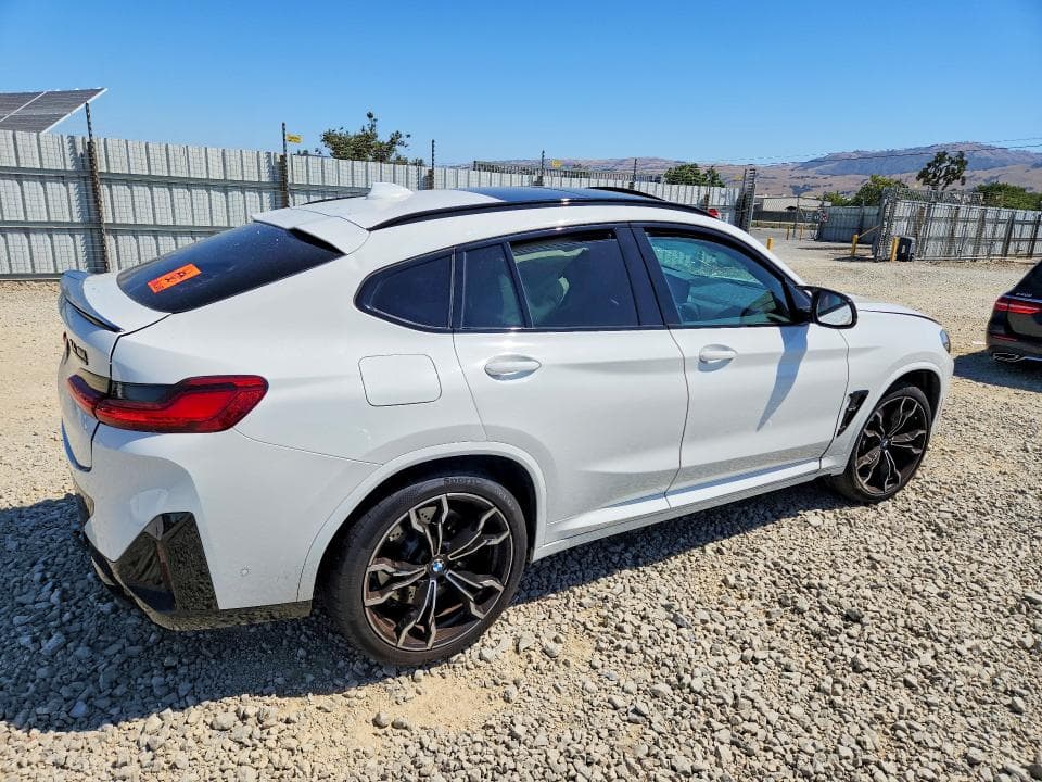 2024 BMW X4 M 3