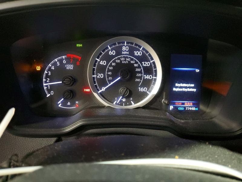2021 TOYOTA COROLLA LE 9