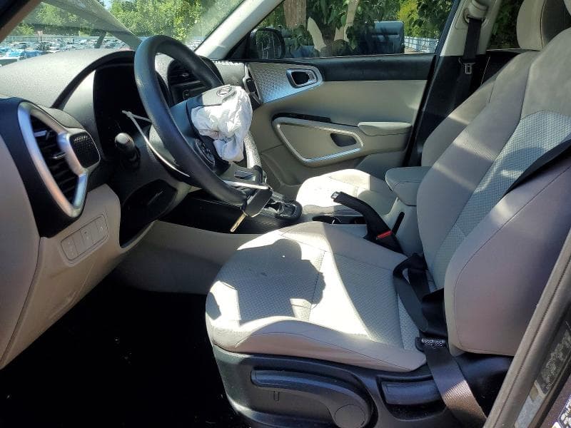 2021 KIA SOUL LX 7