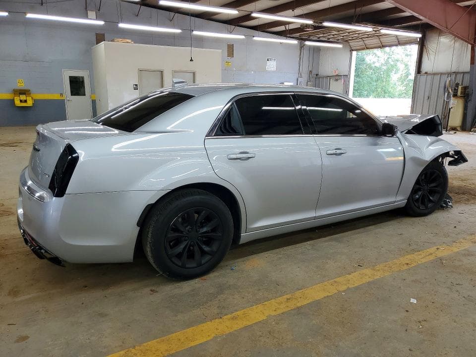 2022 CHRYSLER 300 TOURING 3