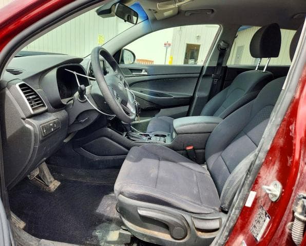 2020 HYUNDAI TUCSON SE 7