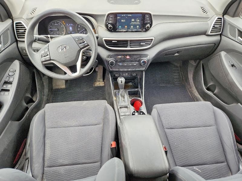 2020 HYUNDAI TUCSON SE 8