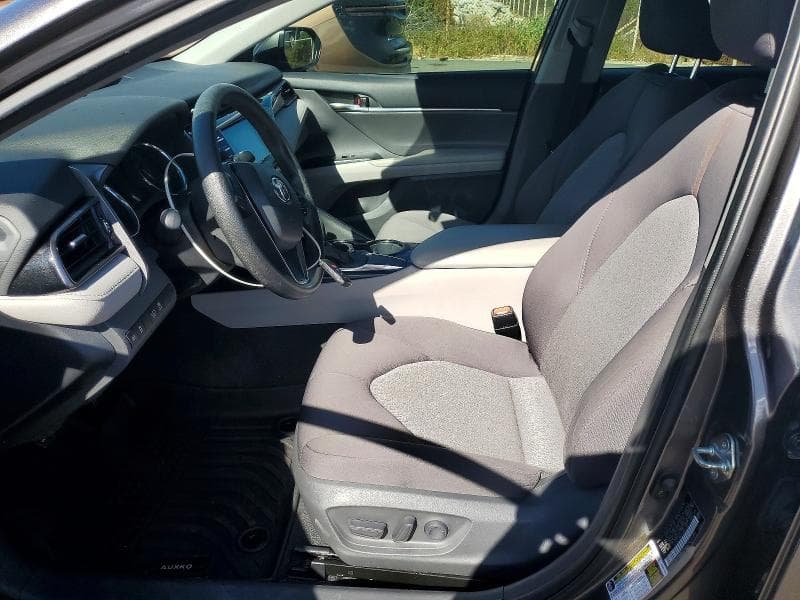 2020 TOYOTA CAMRY LE LE 7