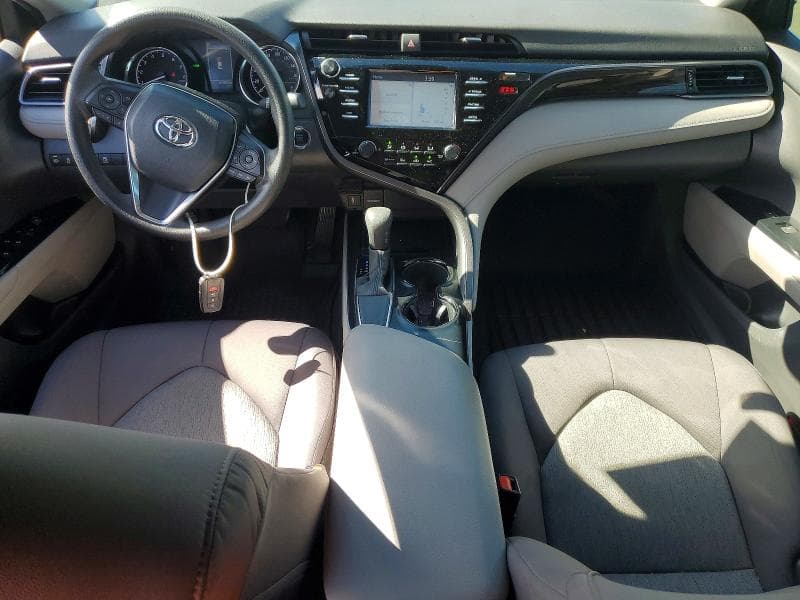 2020 TOYOTA CAMRY LE LE 8