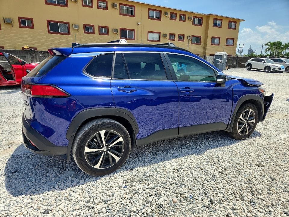 2025 TOYOTA COROLLA CROSS HYBRID XSE 3