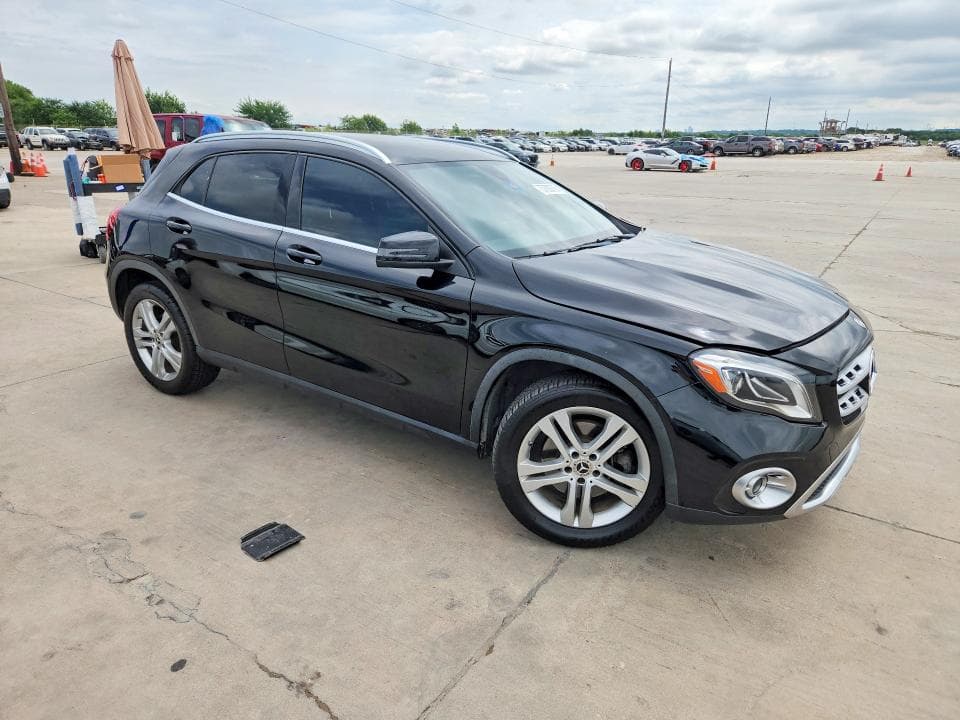 2020 MERCEDES-BENZ GLA 250 250 4