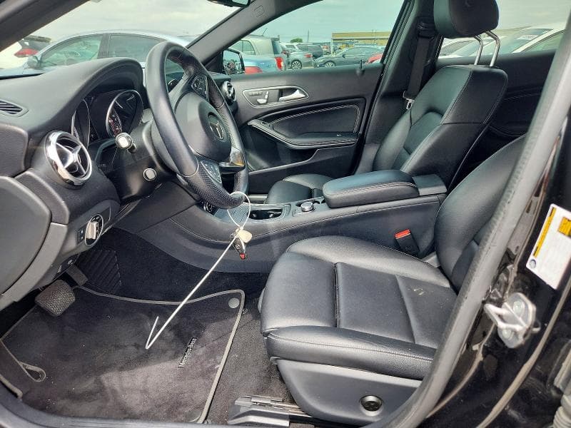 2020 MERCEDES-BENZ GLA 250 250 7