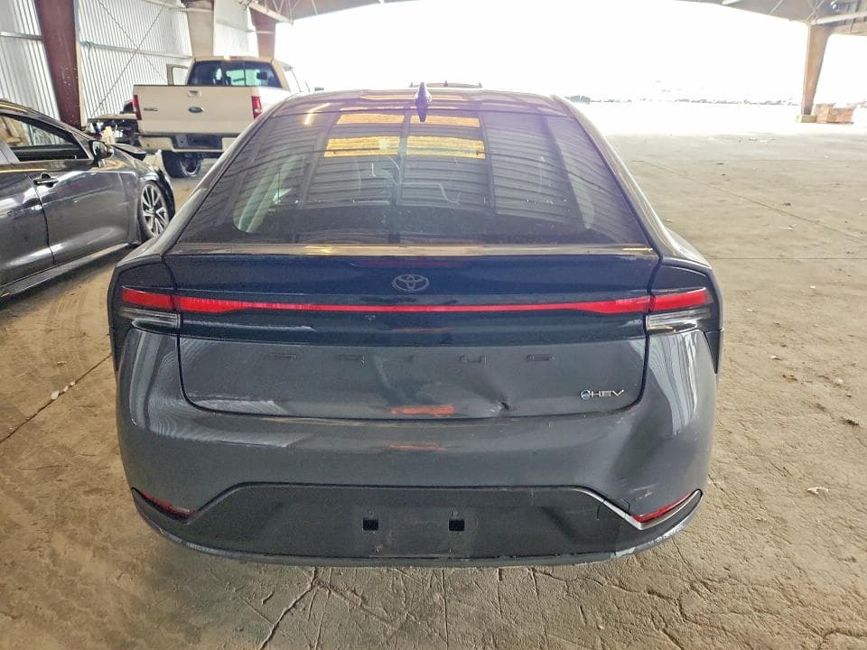 2023 TOYOTA PRIUS LE 6