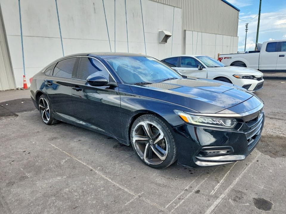 2018 HONDA ACCORD SPORT 4