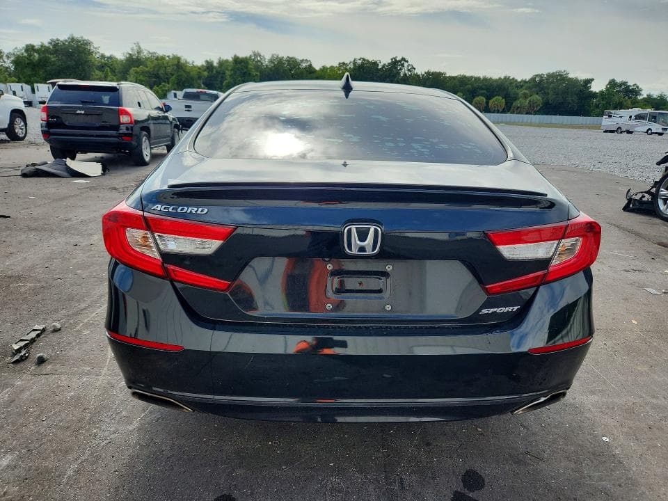 2018 HONDA ACCORD SPORT 6