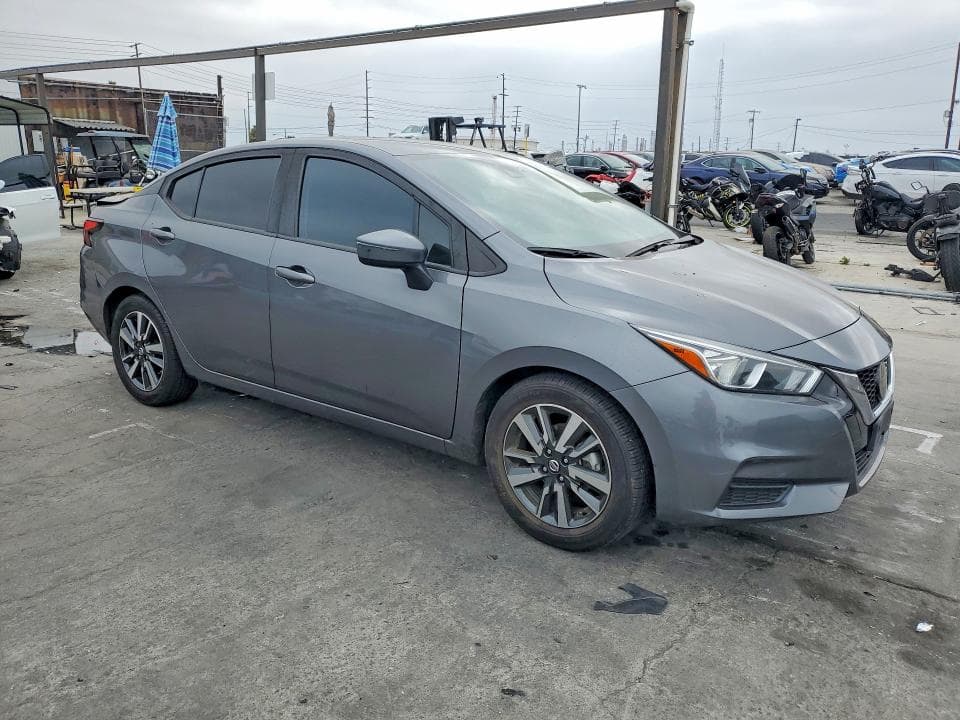 2021 NISSAN VERSA SV 4