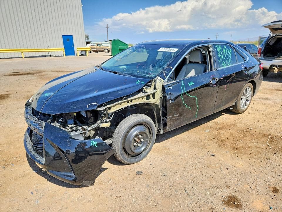 2017 TOYOTA CAMRY XLE - 1