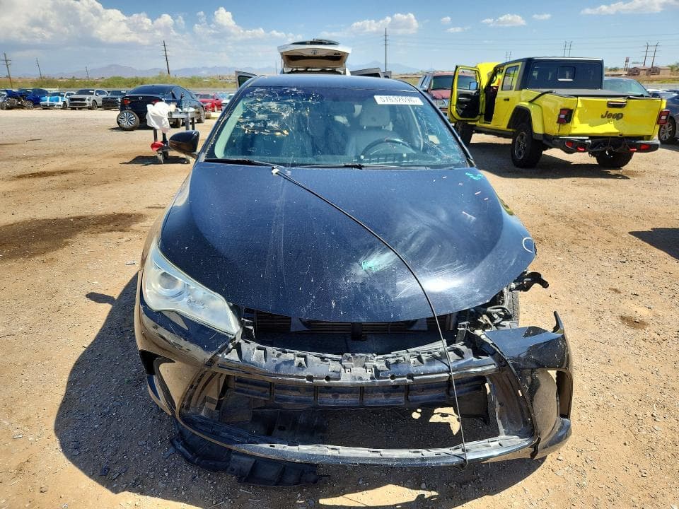 2017 TOYOTA CAMRY XLE 5