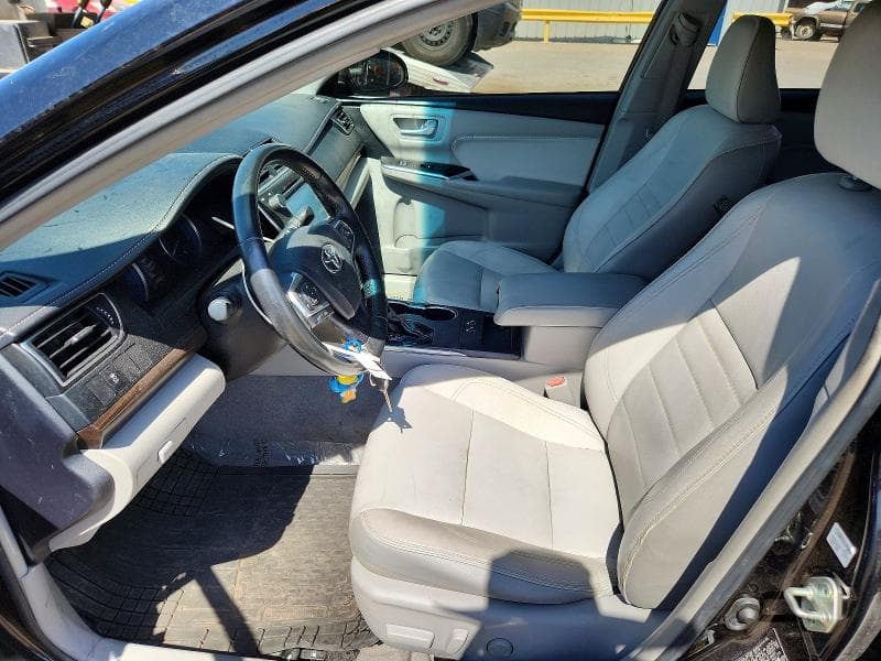 2017 TOYOTA CAMRY XLE 7