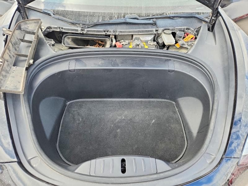 2018 TESLA MODEL 3 11