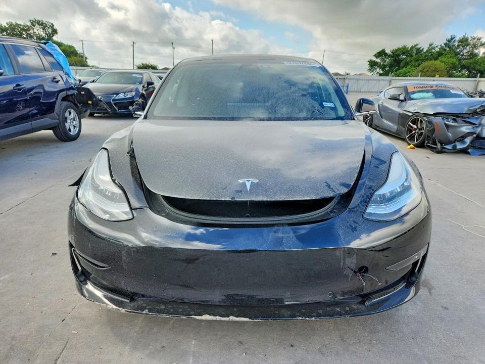 2018 TESLA MODEL 3 5