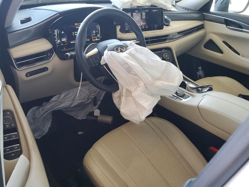 2023 INFINITI QX60 LUXE 8