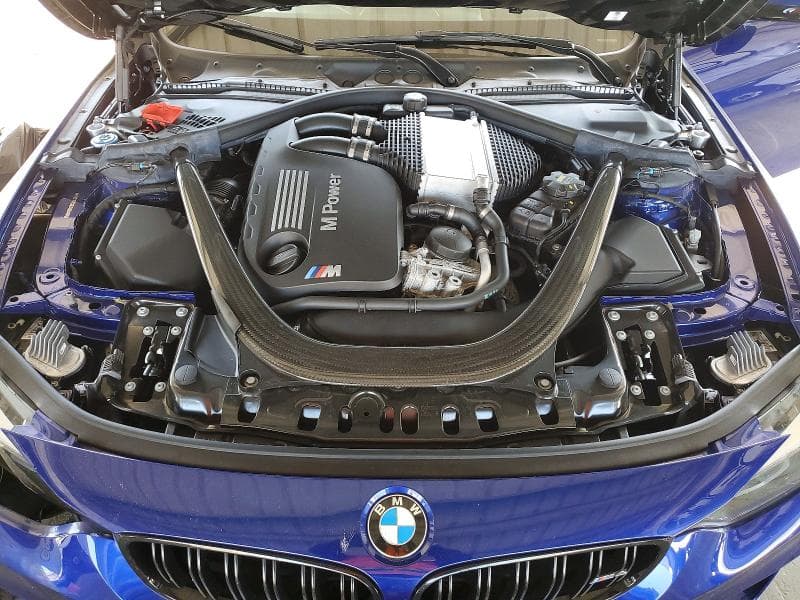 2020 BMW M4 CS 11