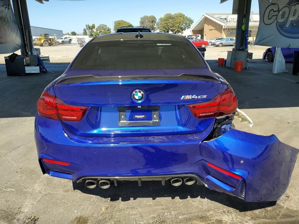 2020 BMW M4 CS 6