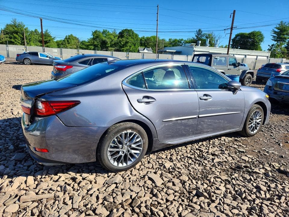 2018 LEXUS ES 350 3