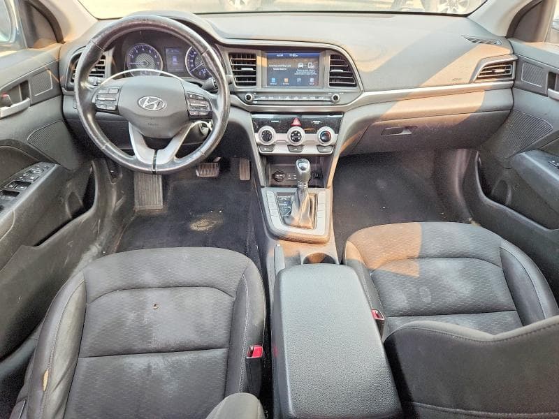 2020 HYUNDAI ELANTRA SEL 8