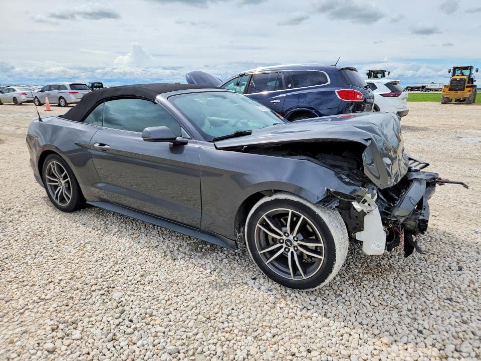 2017 FORD MUSTANG 4