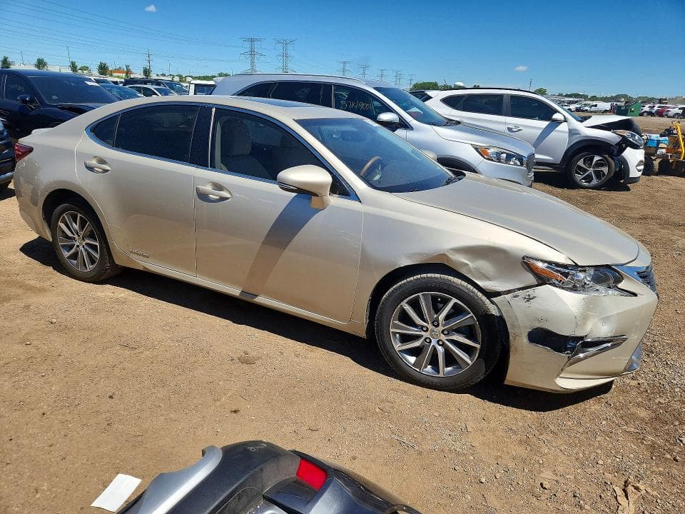 2016 LEXUS ES 300H 4