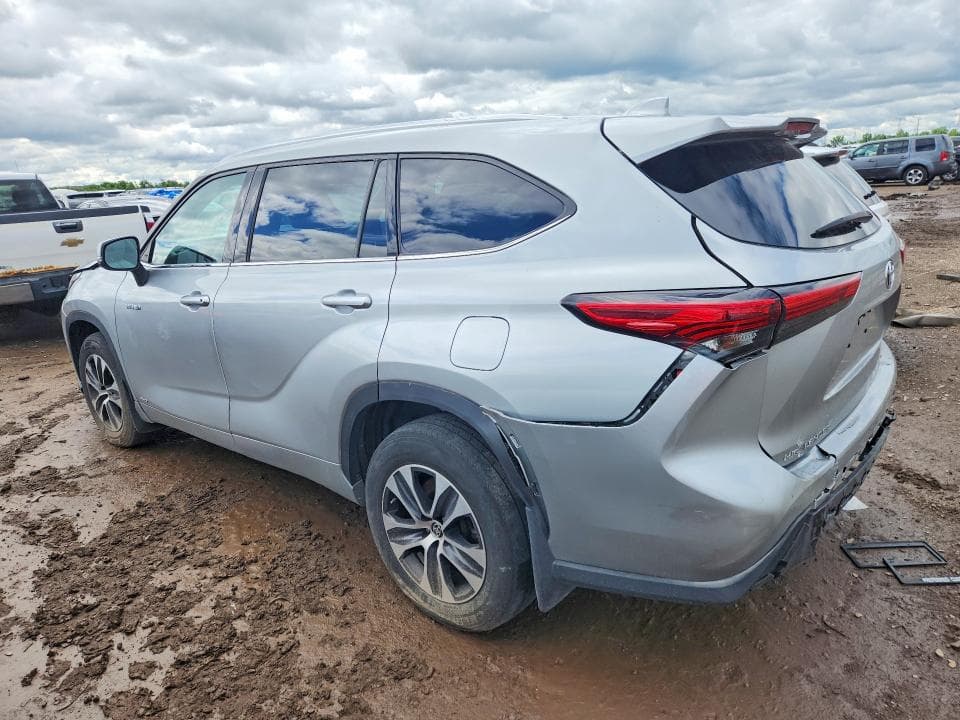 2021 TOYOTA HIGHLANDER HYBRID XLE 2