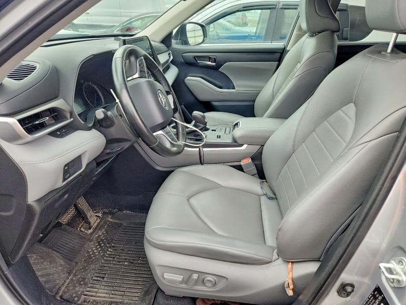 2021 TOYOTA HIGHLANDER HYBRID XLE 7