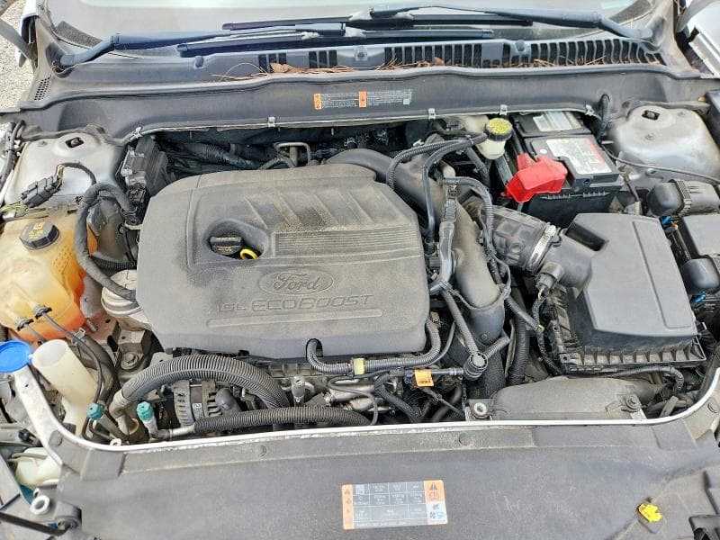 2017 FORD FUSION SE 11