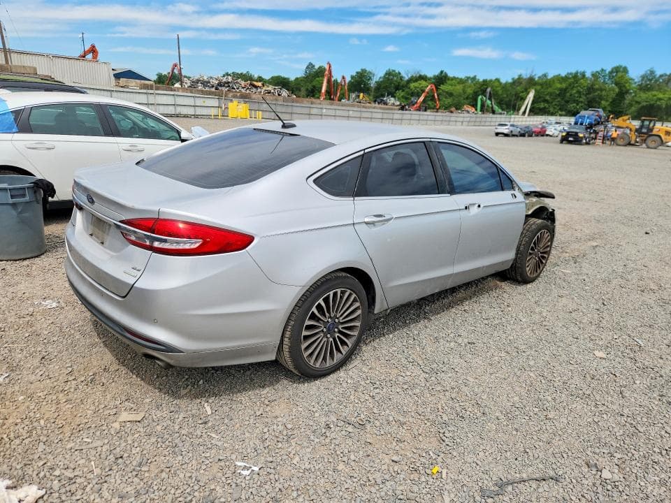 2017 FORD FUSION SE 3