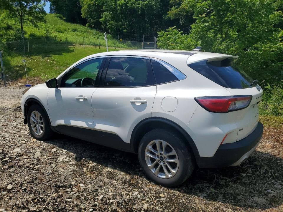 2022 FORD ESCAPE SE 2
