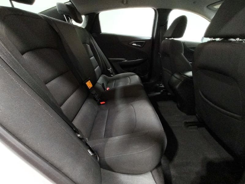 2019 CHEVROLET MALIBU LS 10