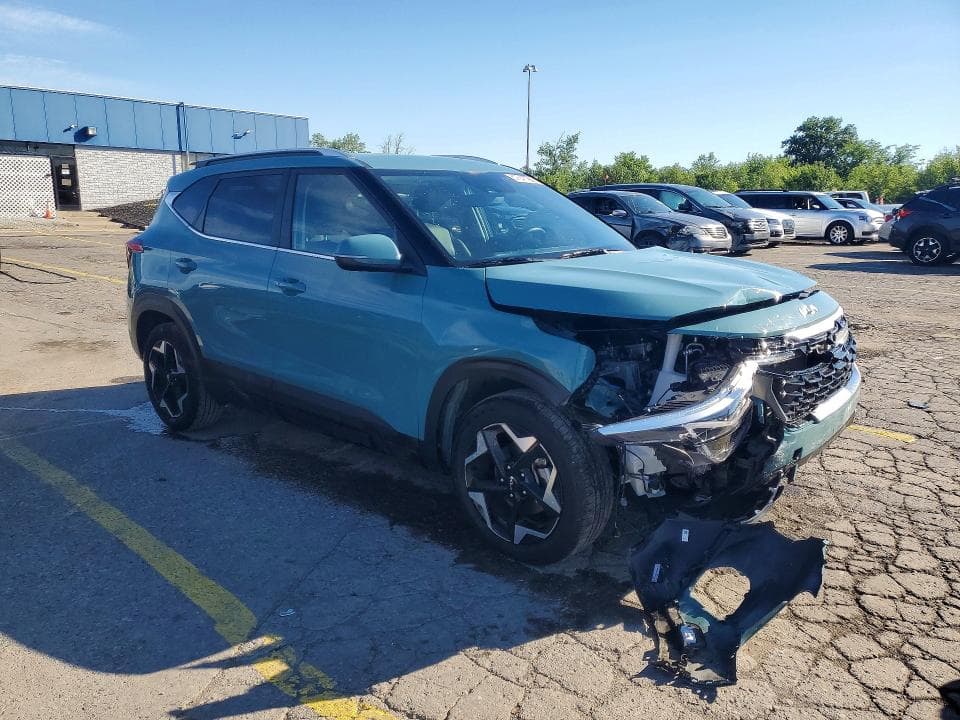 2024 KIA SELTOS EX 4