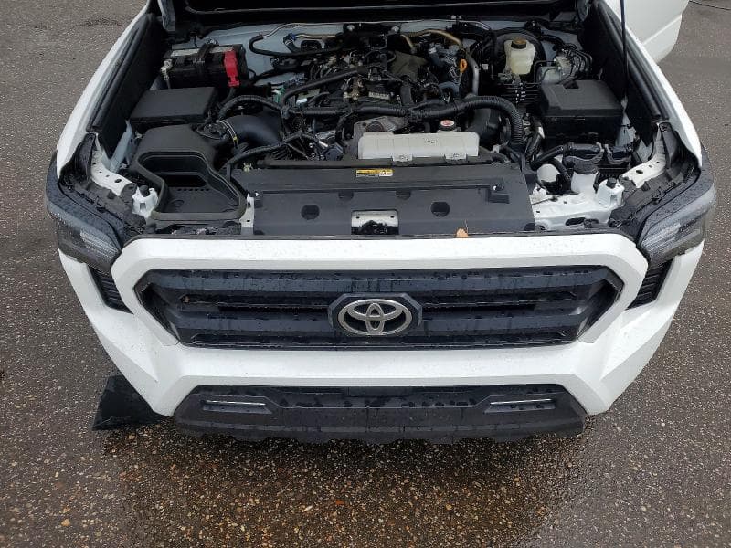 2025 TOYOTA TACOMA SR5 11