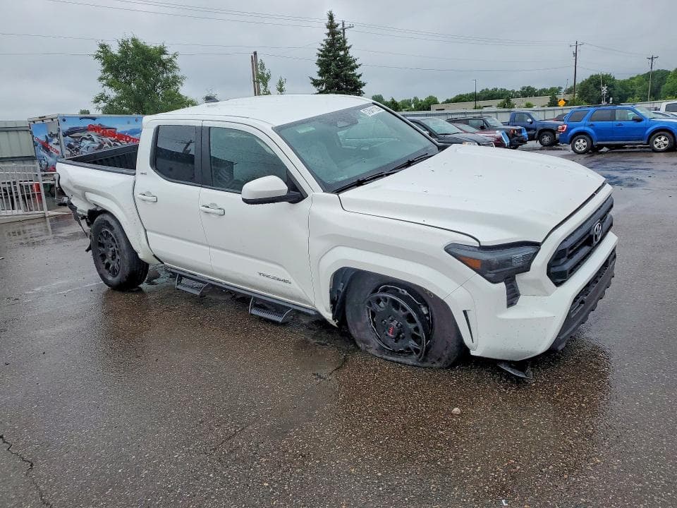 2025 TOYOTA TACOMA SR5 4