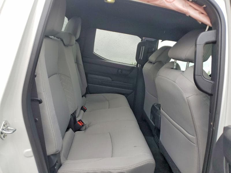 2025 TOYOTA TACOMA SR5 10