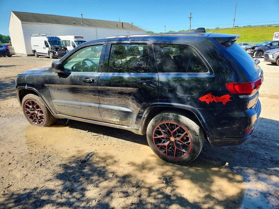 2018 JEEP GRAND CHEROKEE LAREDO 2