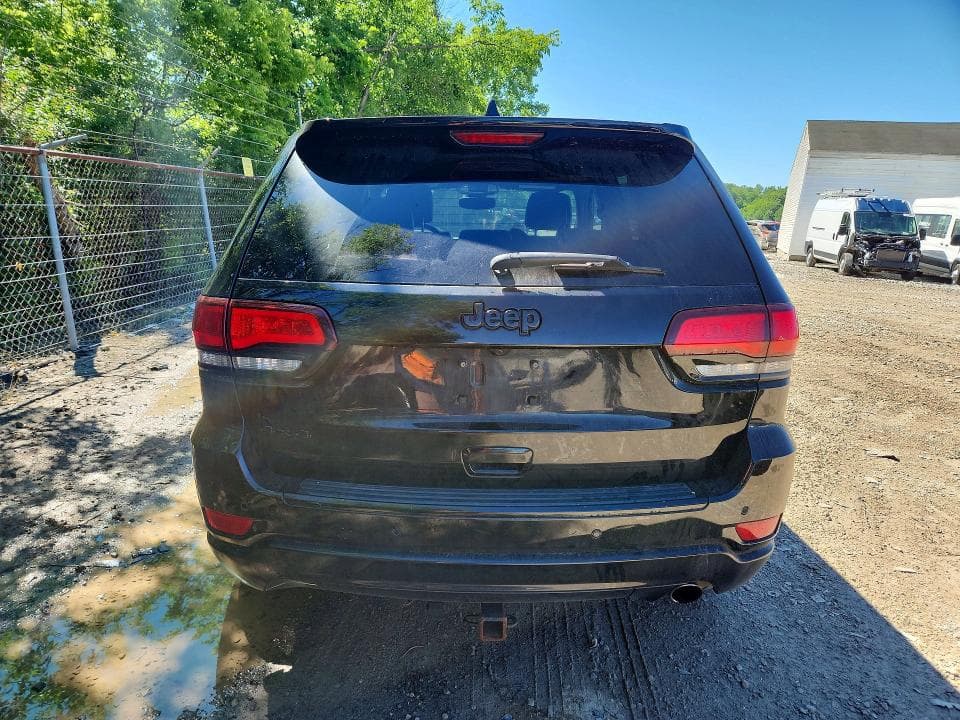 2018 JEEP GRAND CHEROKEE LAREDO 6