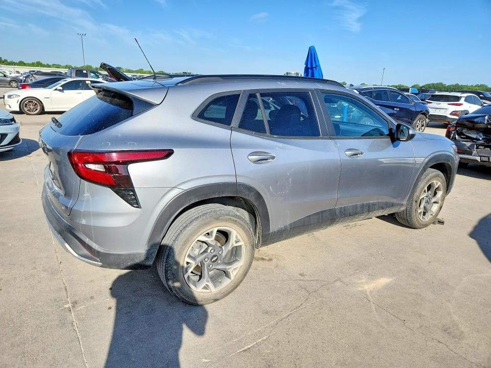 2025 CHEVROLET TRAX 1LT 3