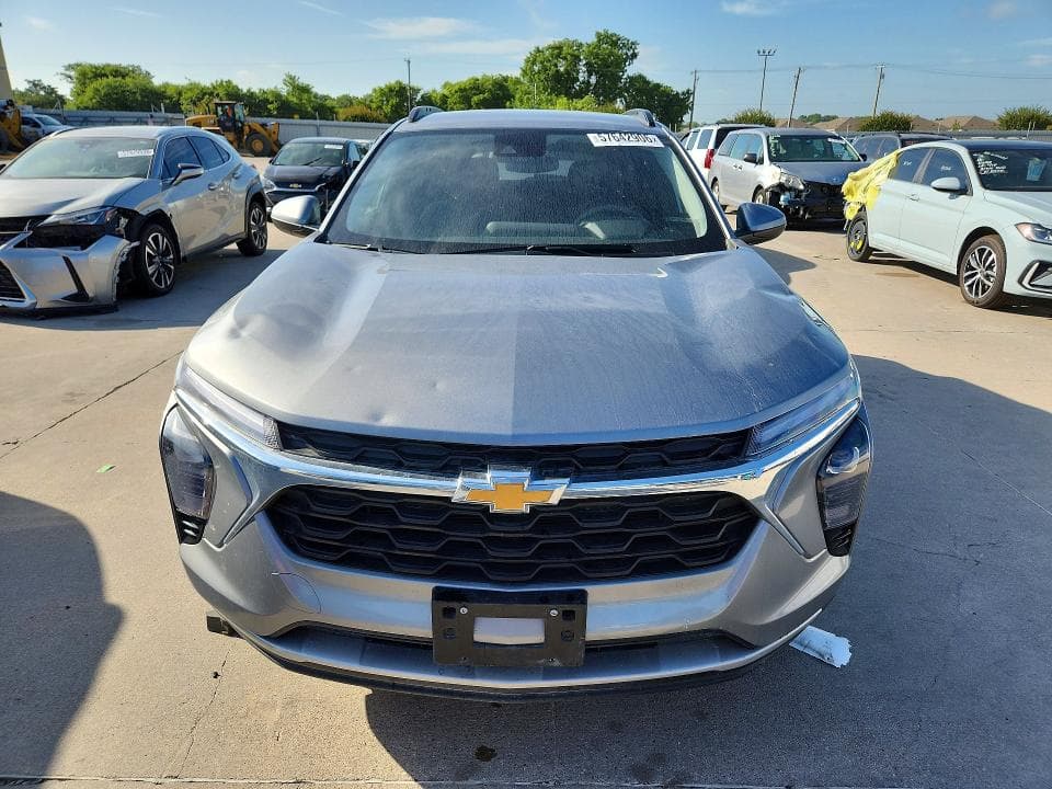 2025 CHEVROLET TRAX 1LT 5