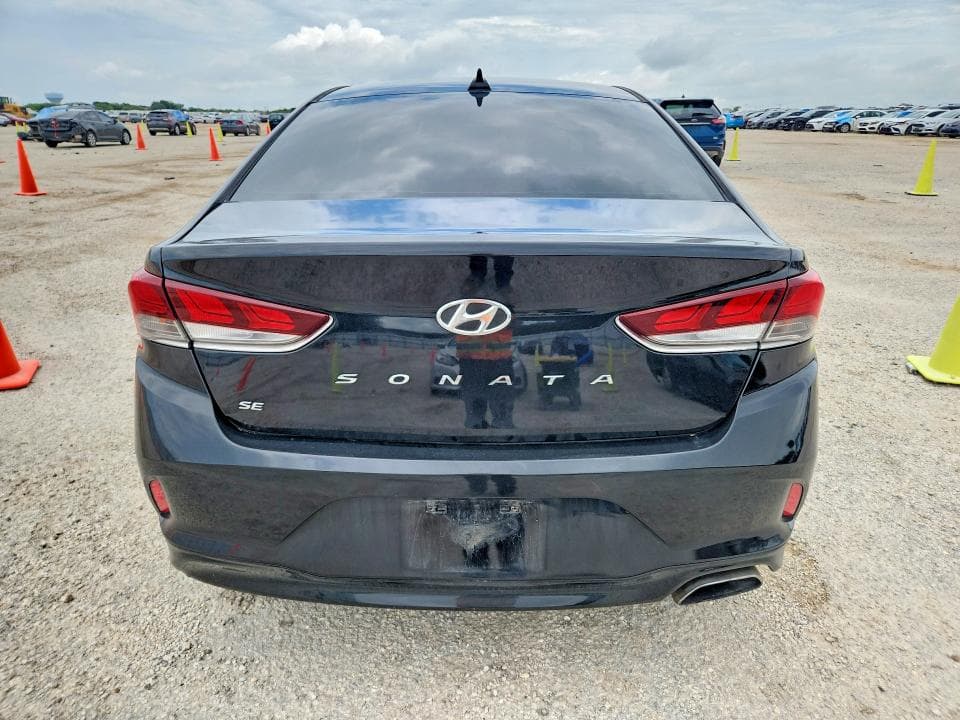2018 HYUNDAI SONATA SE SE 6