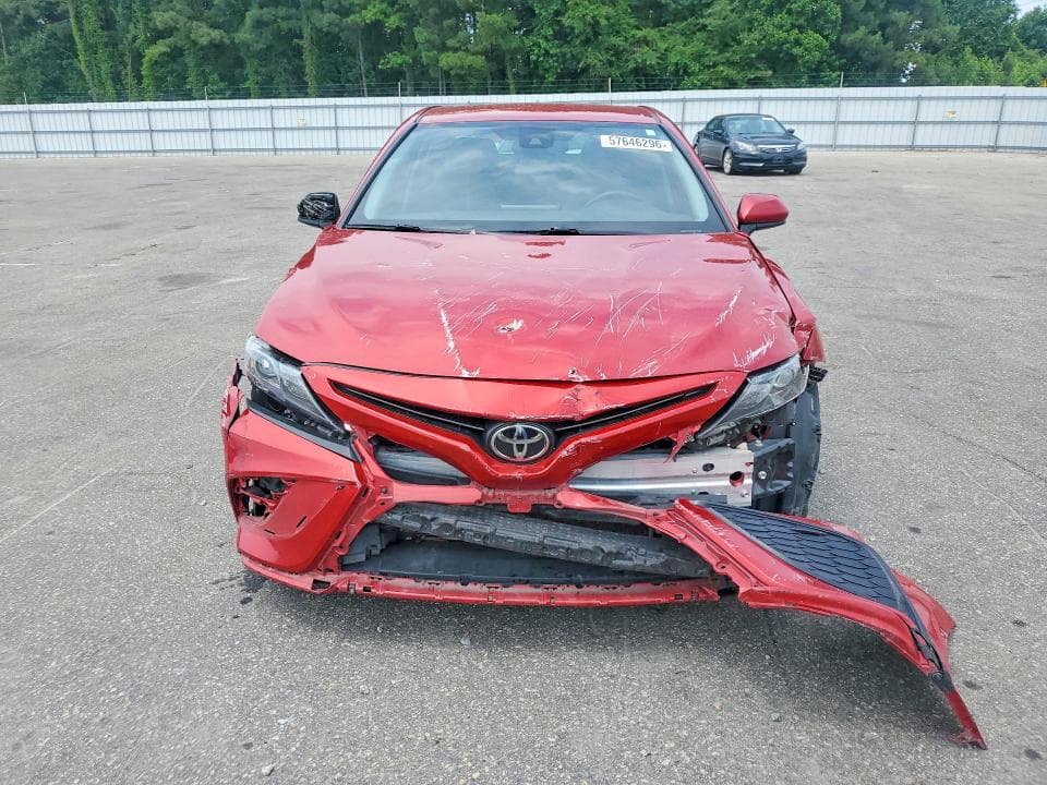 2021 TOYOTA CAMRY SE 5