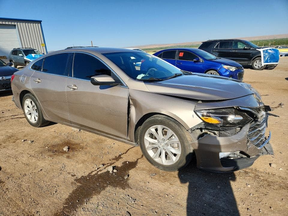 2022 CHEVROLET MALIBU LT LT 4