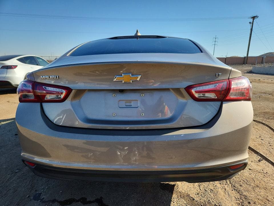 2022 CHEVROLET MALIBU LT LT 6
