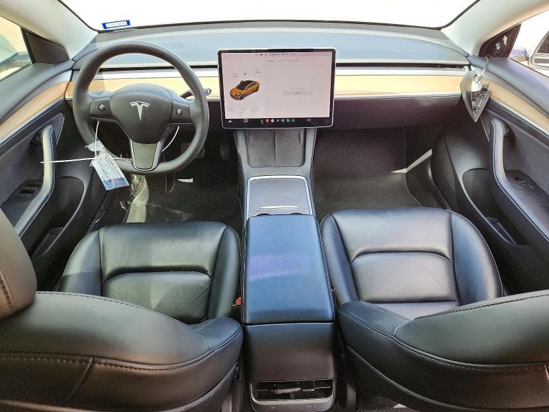2021 TESLA MODEL 3 8